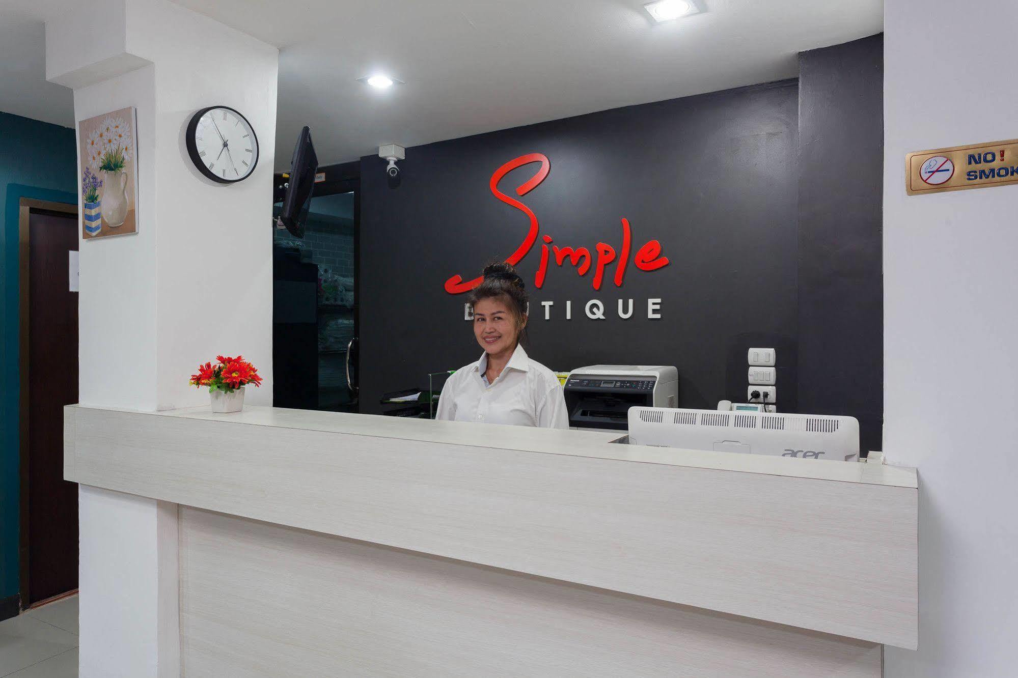 Simple Boutique Seabreeze Hotel Patong Bagian luar foto